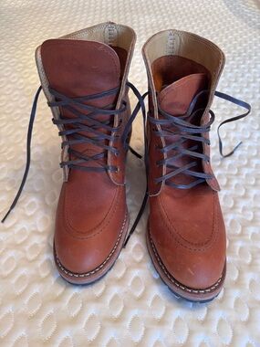 Red Wing Shoes Rust Brown Leather Ankle Boots